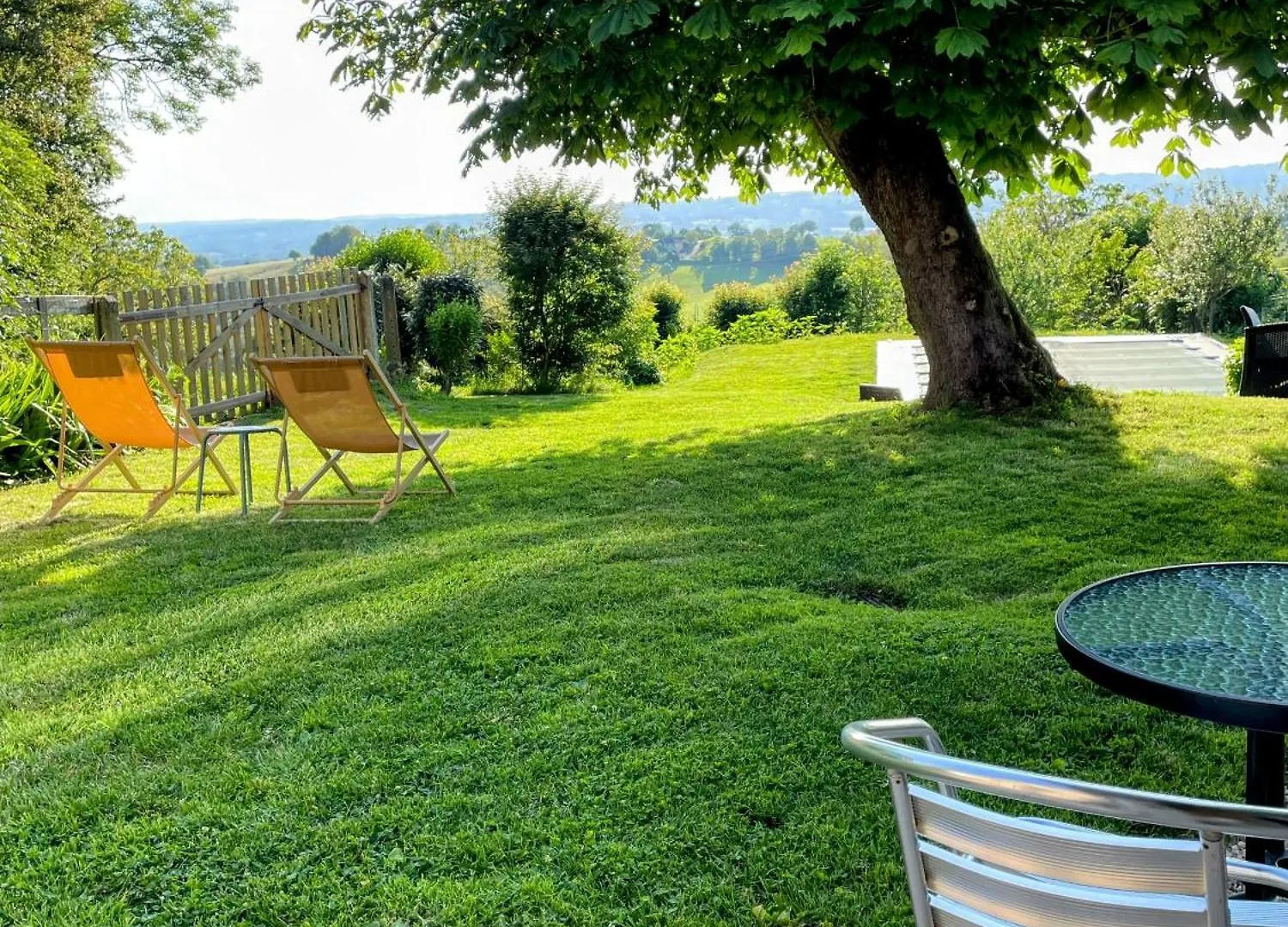 Bed and Breakfast Bien et toit à Montredon  France